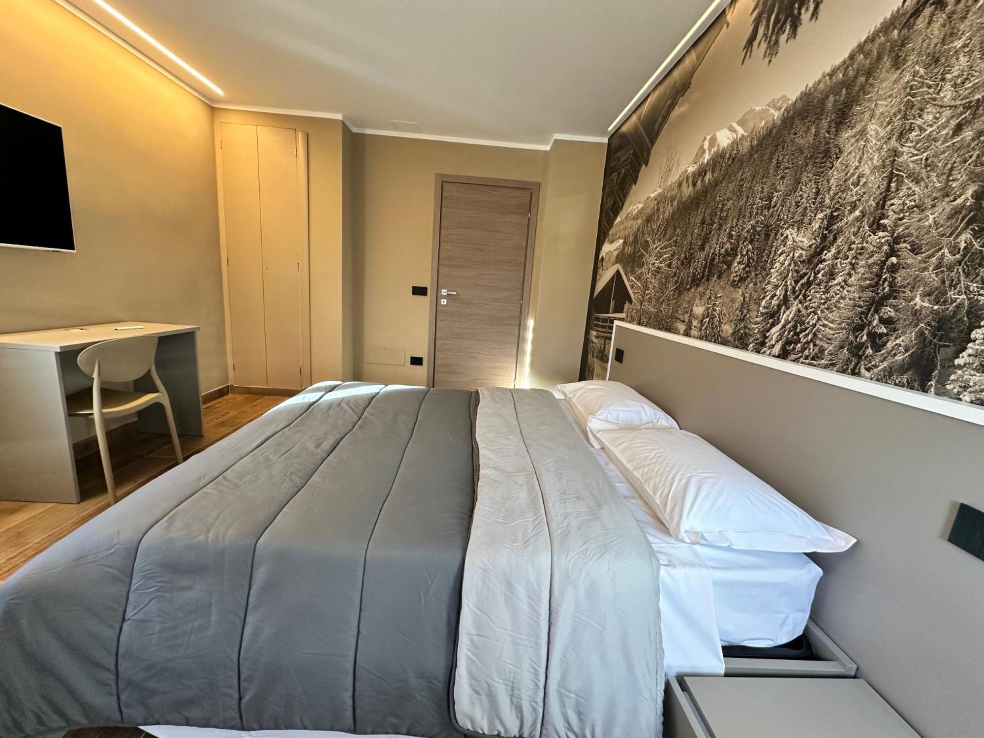 Aosta Center Holidays Apartments Exteriér fotografie